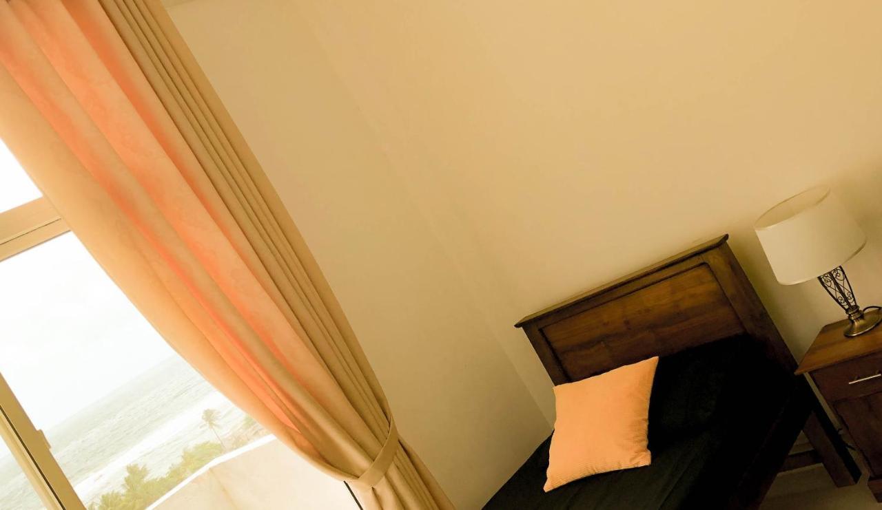 City Tower, Luxury 2 Two Bed Seaview Apartment Colombo Dehiwala-Mount Lavinia Екстериор снимка